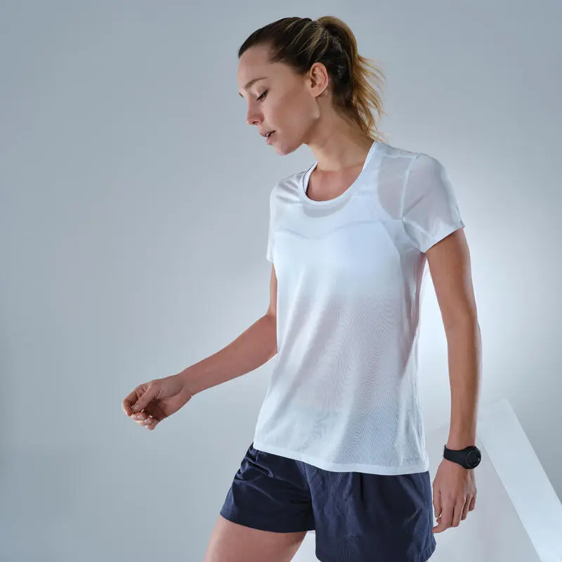 Quechua Camiseta De Montaña Y Trekking Ultraligera Mujer FH500 Gris - Imagen 3