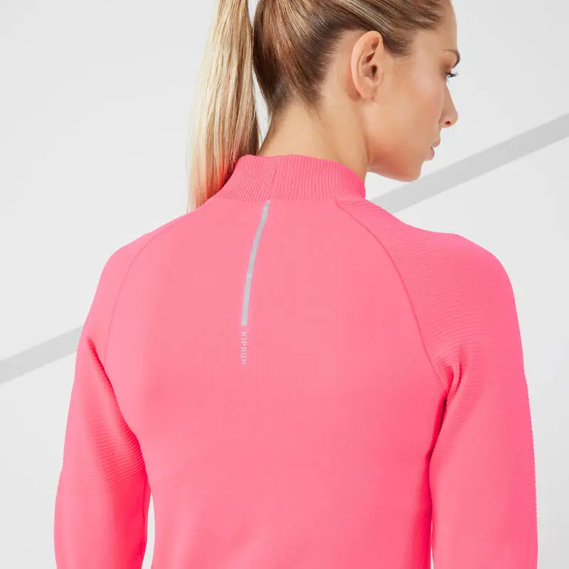 Camiseta Running Manga Larga Sin Costuras Mujer Kiprun Skincare Rosa - Imagen 4